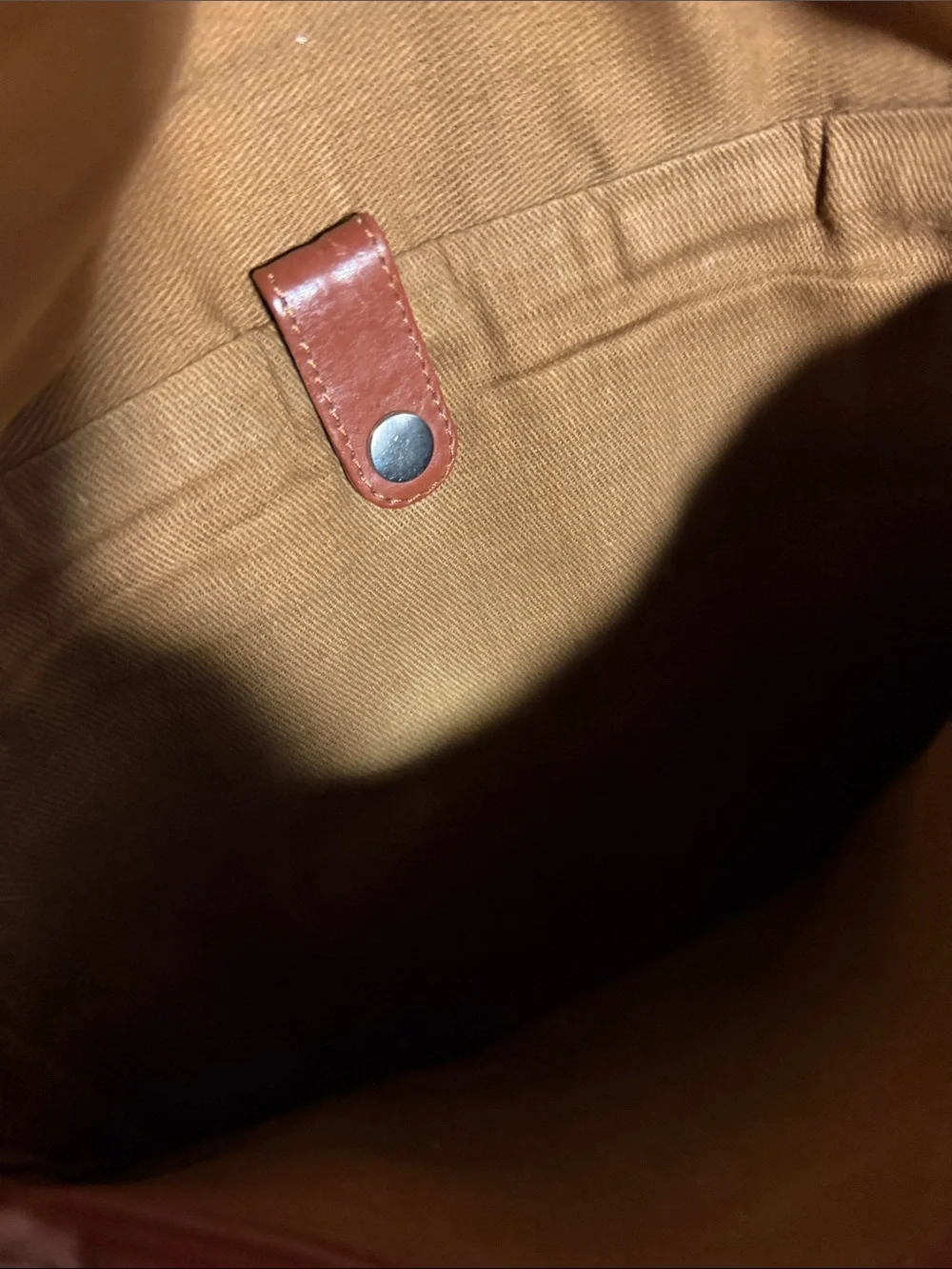 Keneth Cole New York brown Flap button bag Leather bag crossbody bag